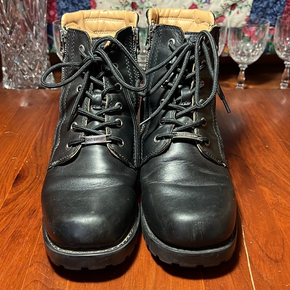Harley-Davidson woman’s size 9 black leather boots. - Picture 4 of 12